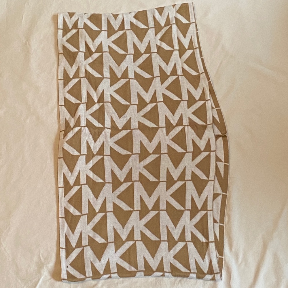 Michael Kors Infinity Scarf